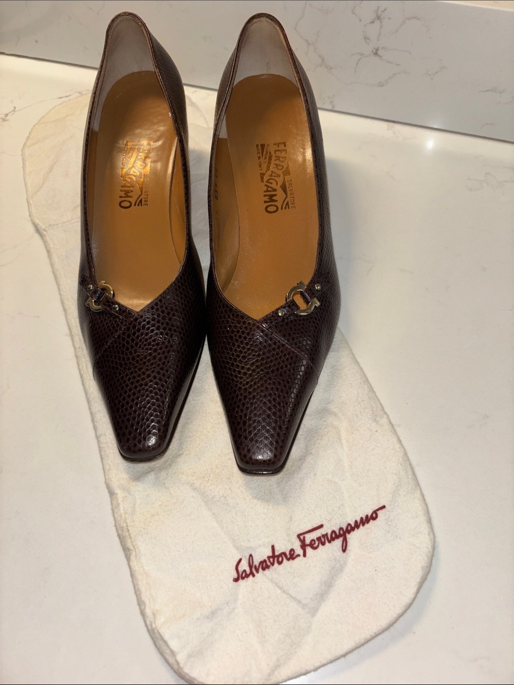 Salvatore Ferragamo Brown Lizard-Embossed Pointed-Toe Pumps Size 10B